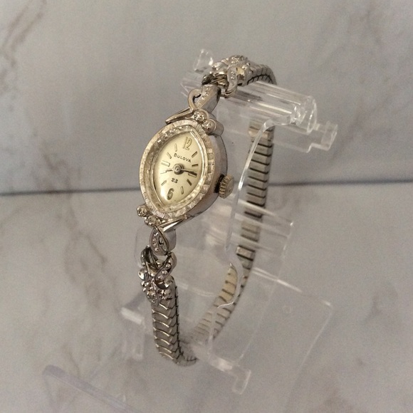 Bulova Ladies Watch - Picture 3 of 15